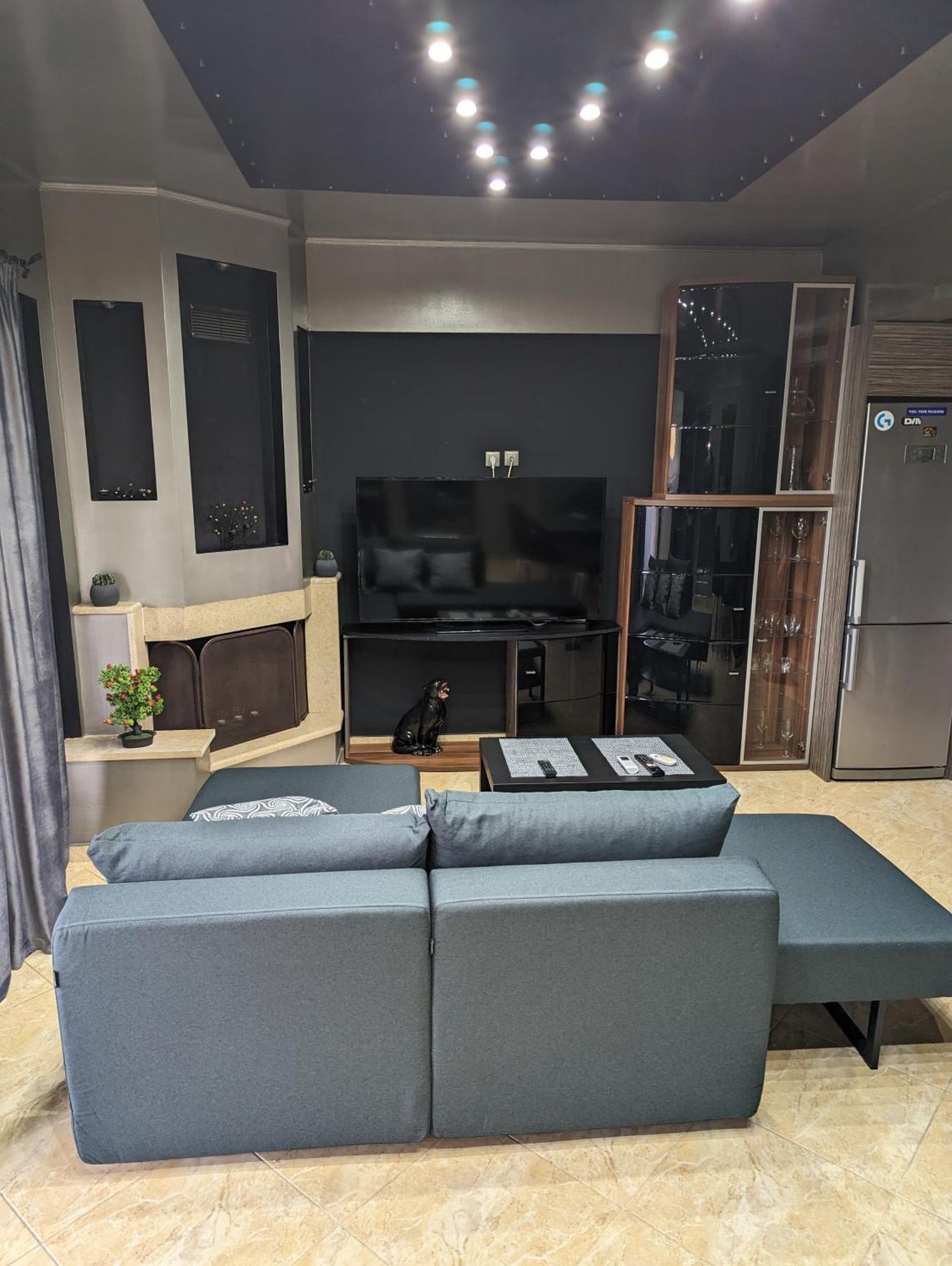 Modern Quiet Luxury Apartment Patra Екстер'єр фото